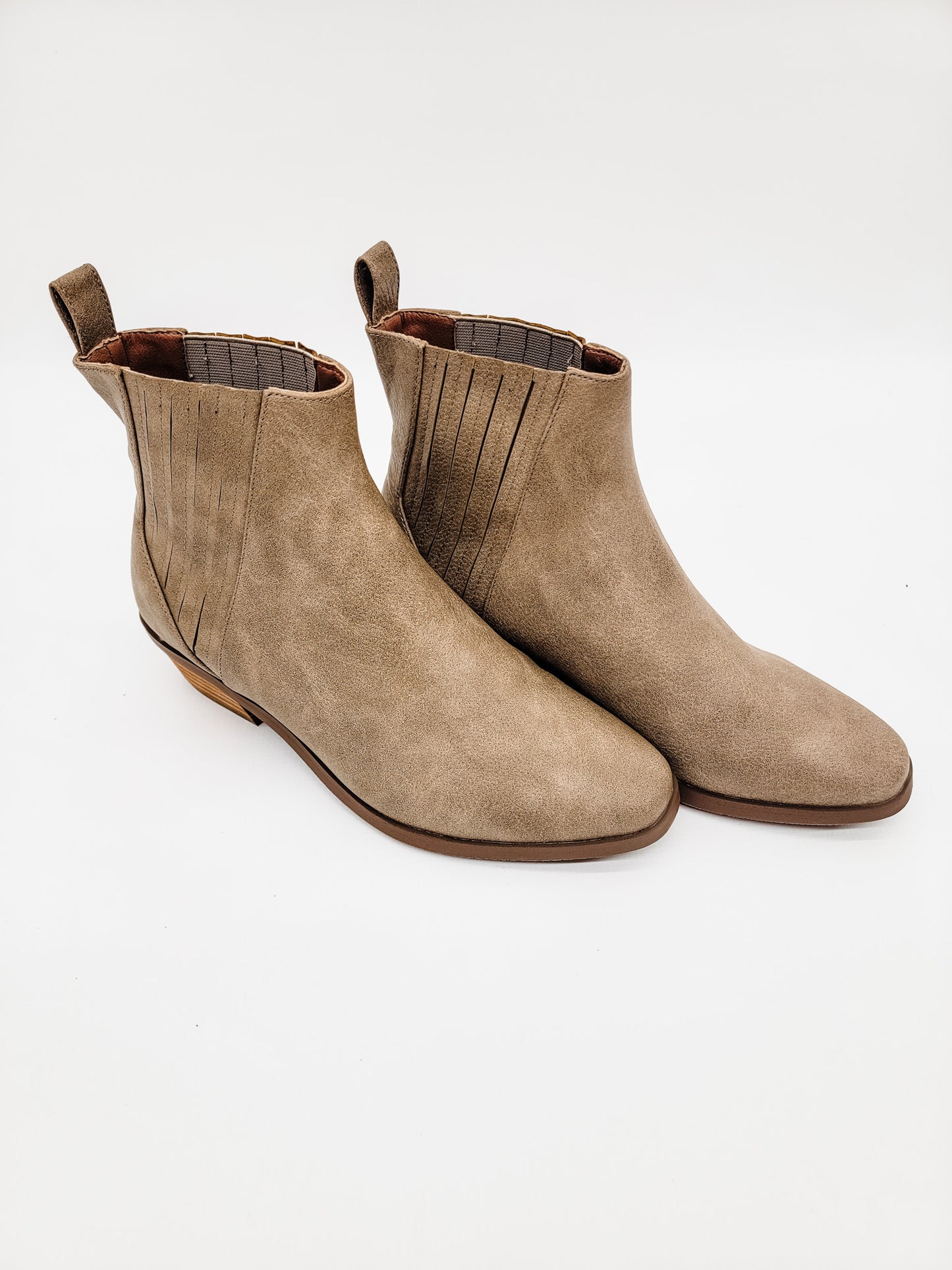 Yellow Box Laverne Taupe Boot
