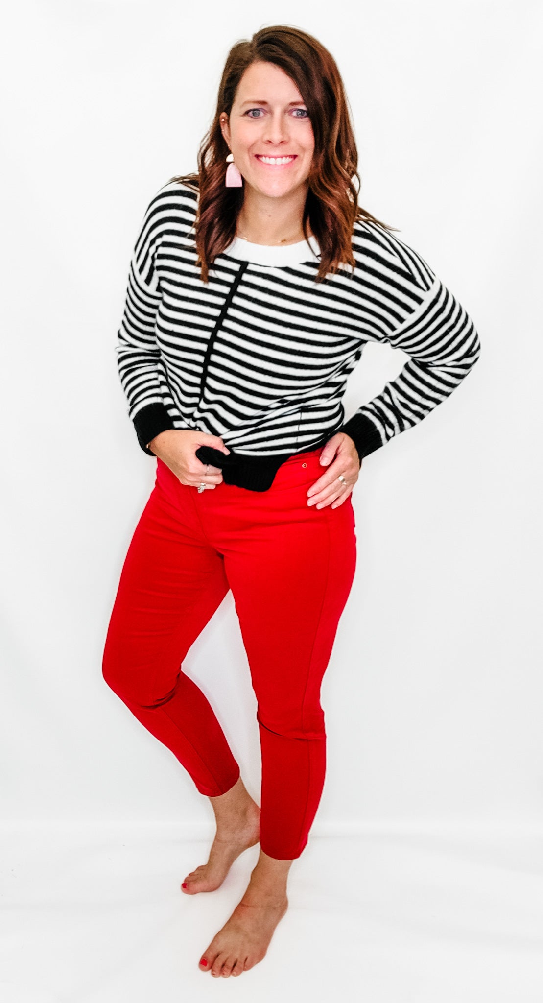TRIBAL Audrey Icon Fit Pull-On Ankle Pant in Earth Red