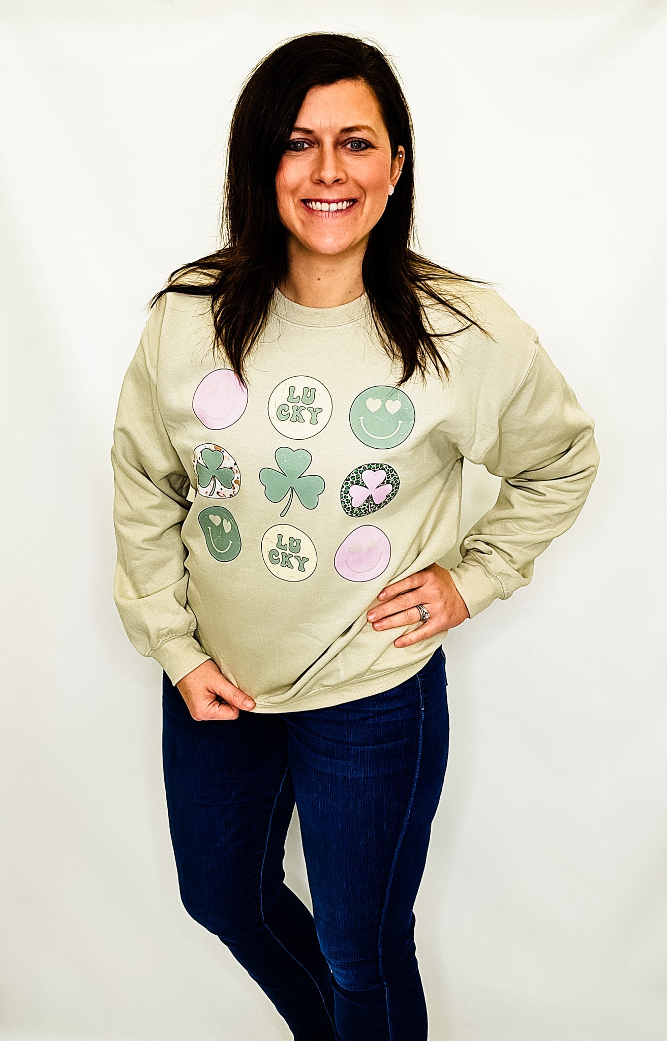 Lucky Circle Tan Graphic Sweatshirt