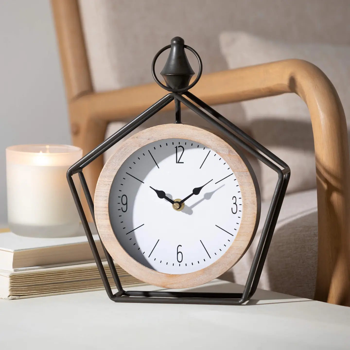 Sullivan's Home Decor - Spring