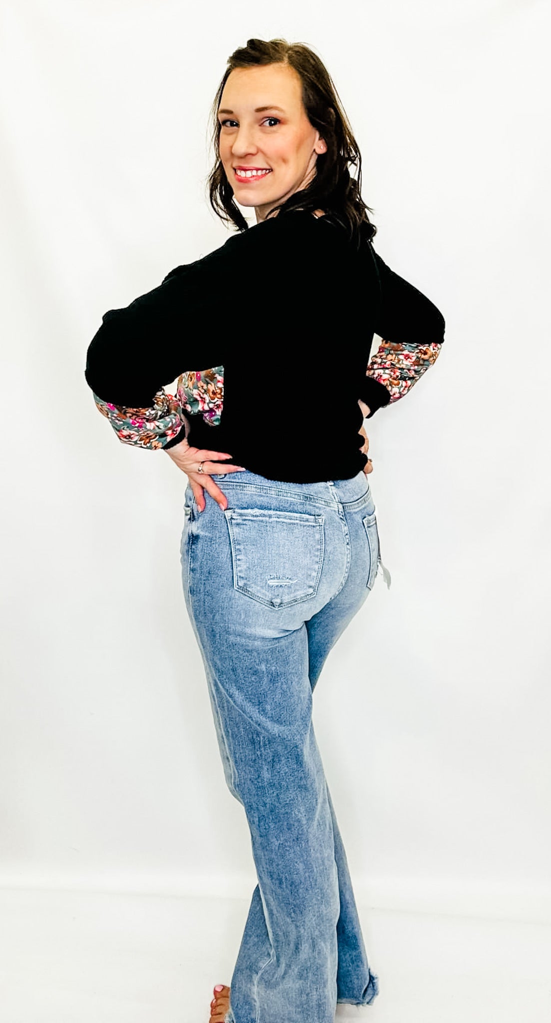 Risen Mid Rise Light Long Straight Jeans - RDP5471