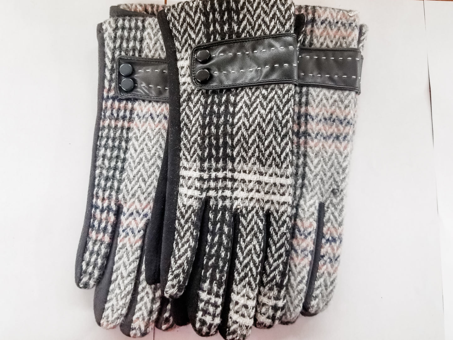 Fashion gloves - Variety