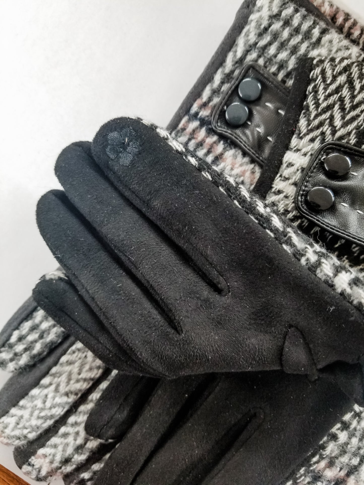 Fashion gloves - Variety