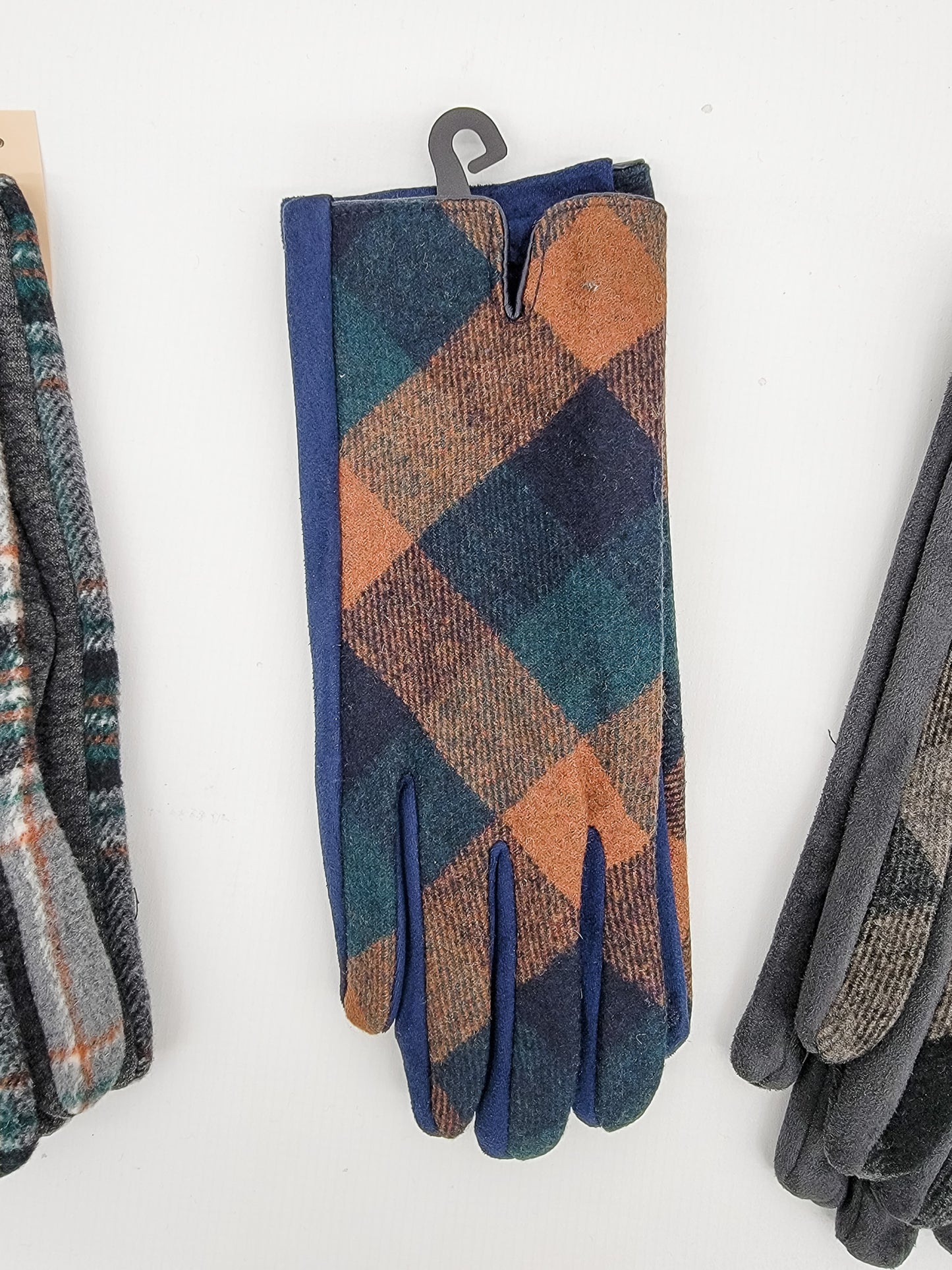 Fashion gloves - Variety