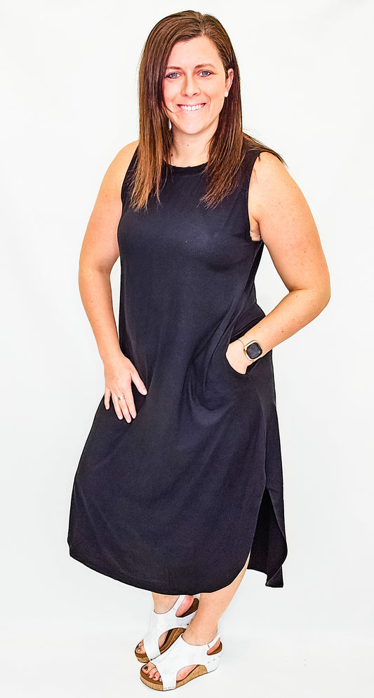 Black Sleeveless Dress with Pockets