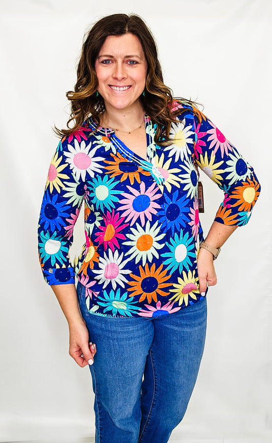True Luxe Happy Floral 3/4 Sleeve Top