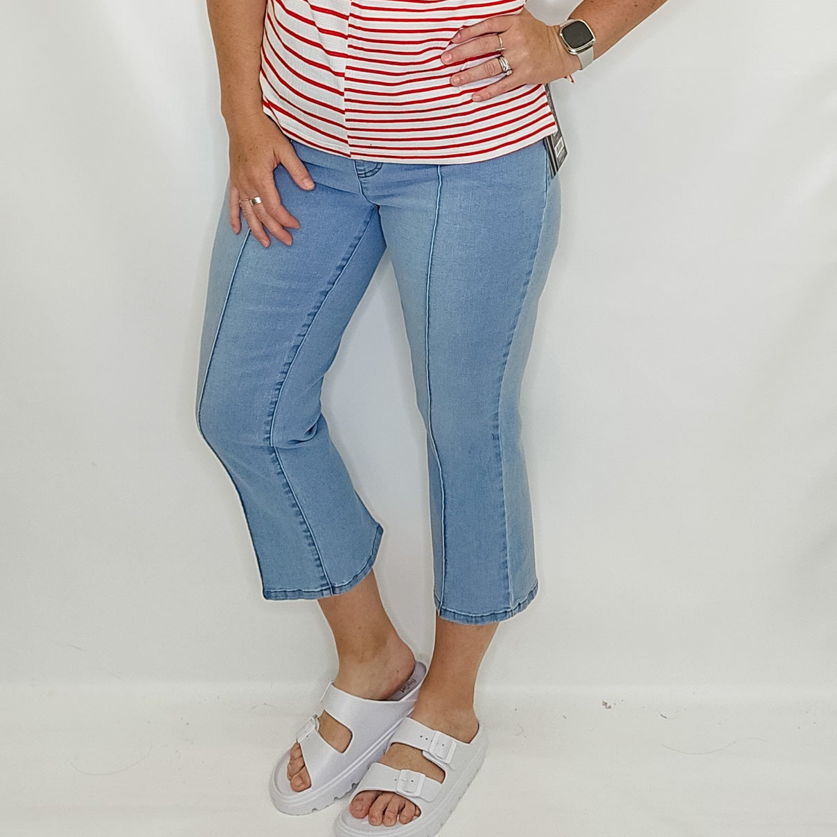 Multiples Lt Indigo Pintuck Flare Crop Jeans