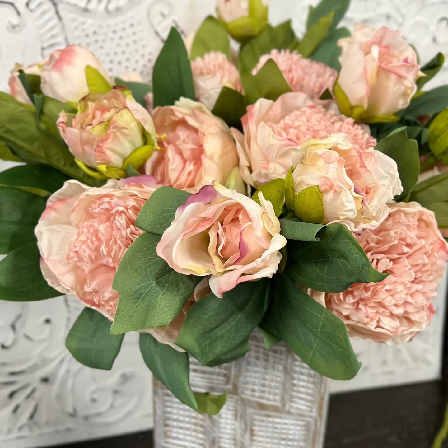 Wholesale Home Decor - Spring