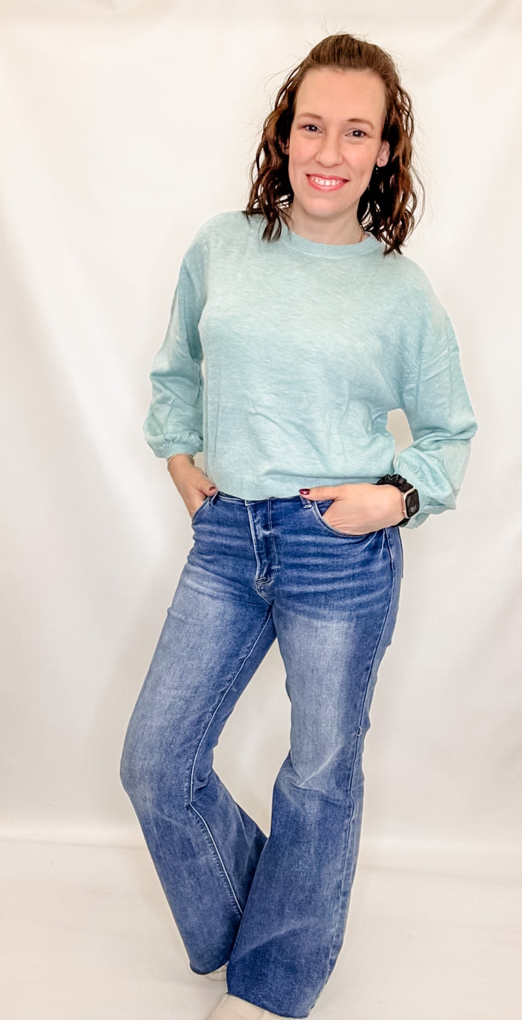 Lightweight Balloon Sleeve Sweater