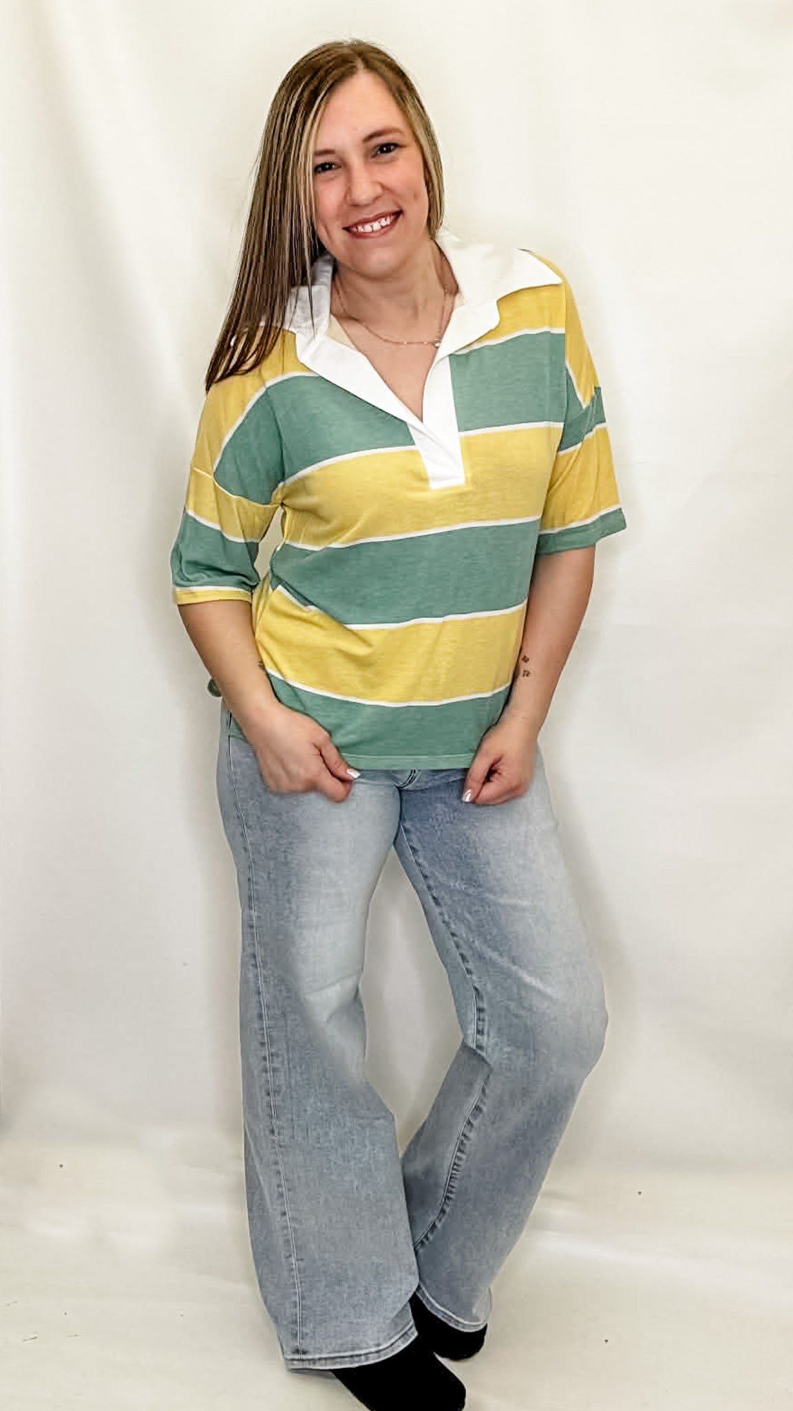 7th Ray - Oversized Striped Collar Split Neck Short Sleeve Top T4061