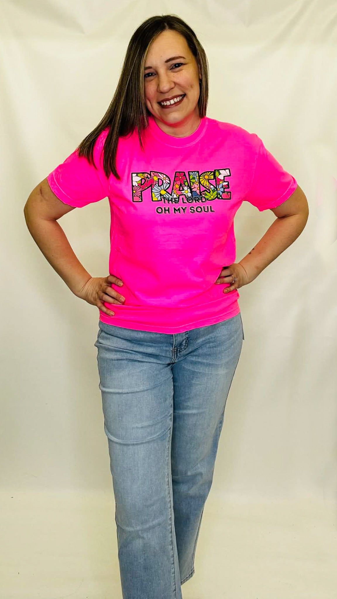 Praise the Lord Neon Pink Graphic Tee