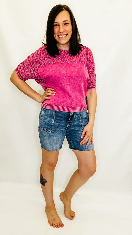 Judy Blue Mid Rise Bermudas w/Back Flap Pockets